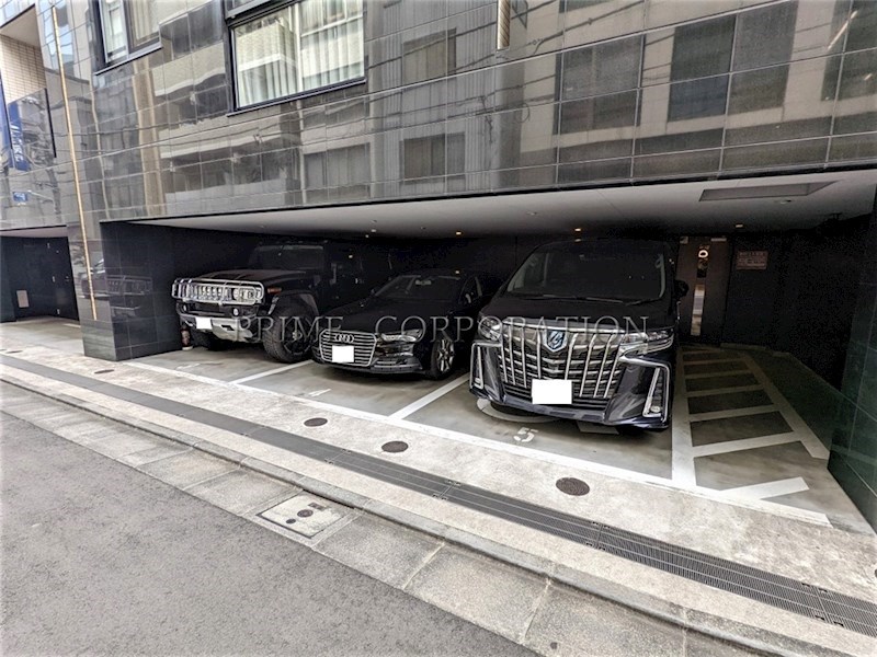 プレシス日本橋三越前セントル 駐車場