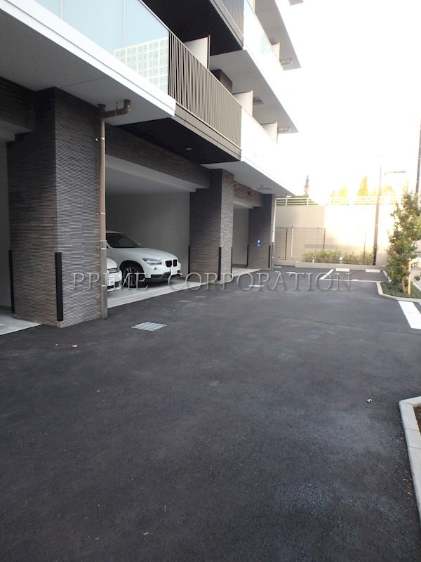 クレヴィアリグゼ品川シーサイド 駐車場