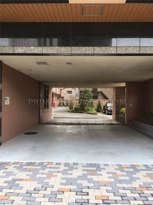 アーレア戸越公園 駐車場