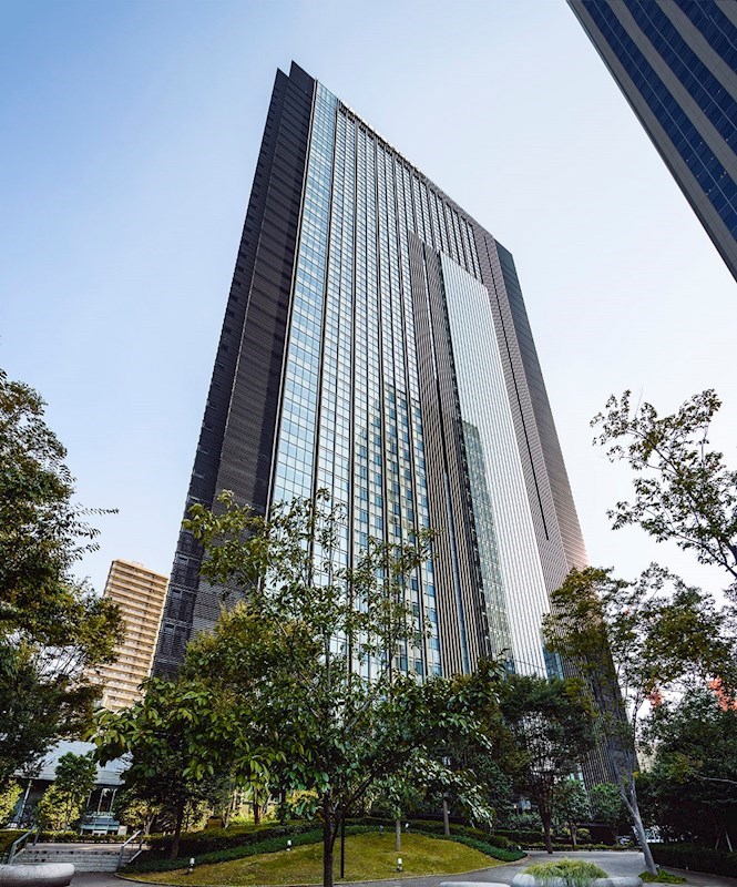 ラ・トゥール新宿グランド 外観