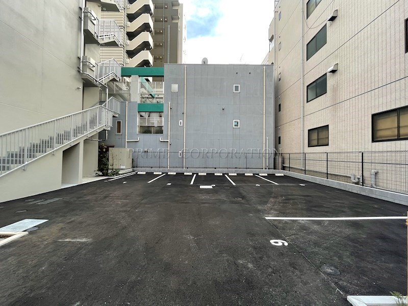 オープンブルーム品川南大井 駐車場