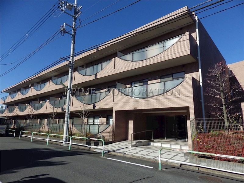 コーナスフロリダ 外観