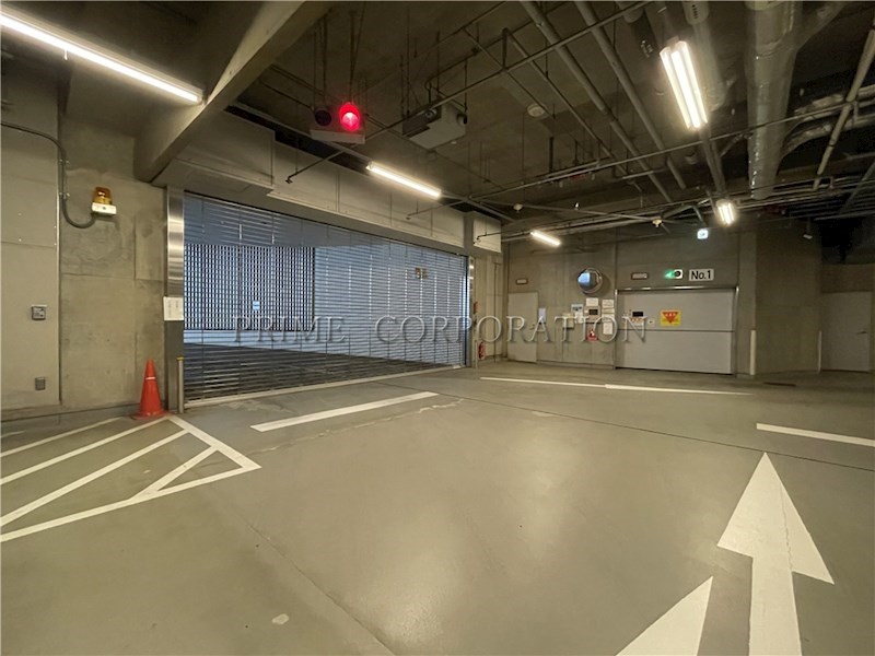 番町パークハウス 駐車場