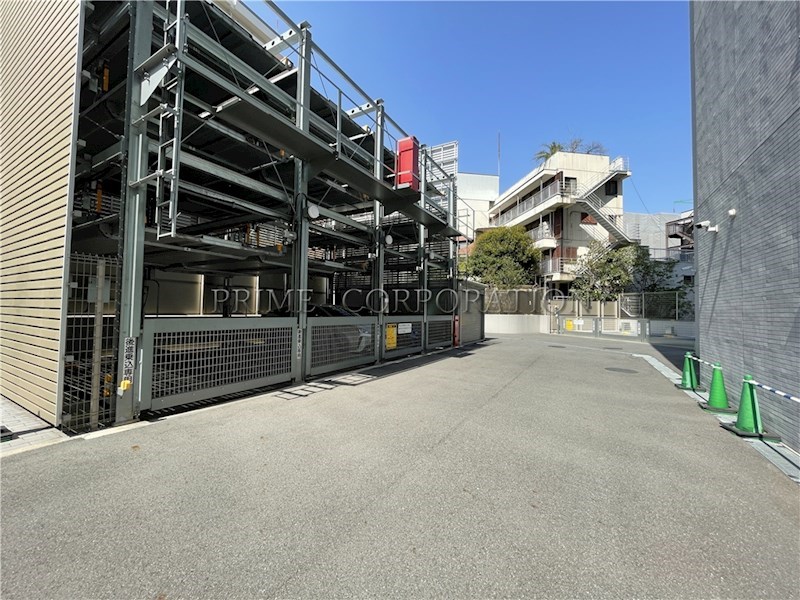 パークアクシス御茶ノ水 駐車場