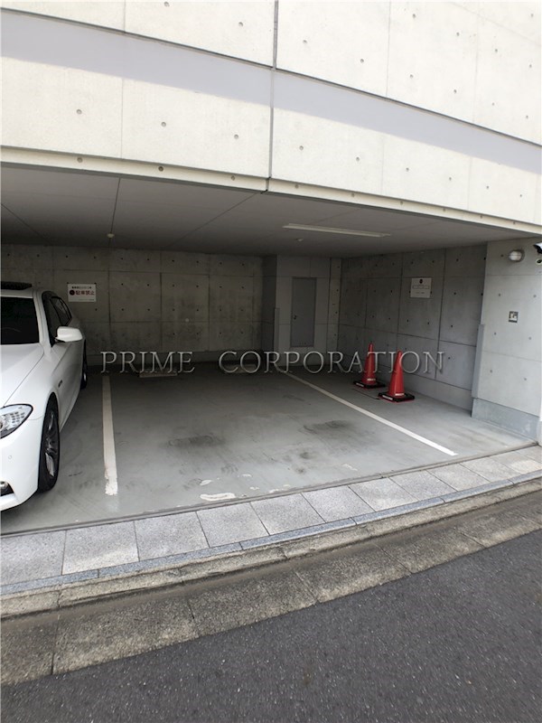 プライムアーバン恵比寿 駐車場