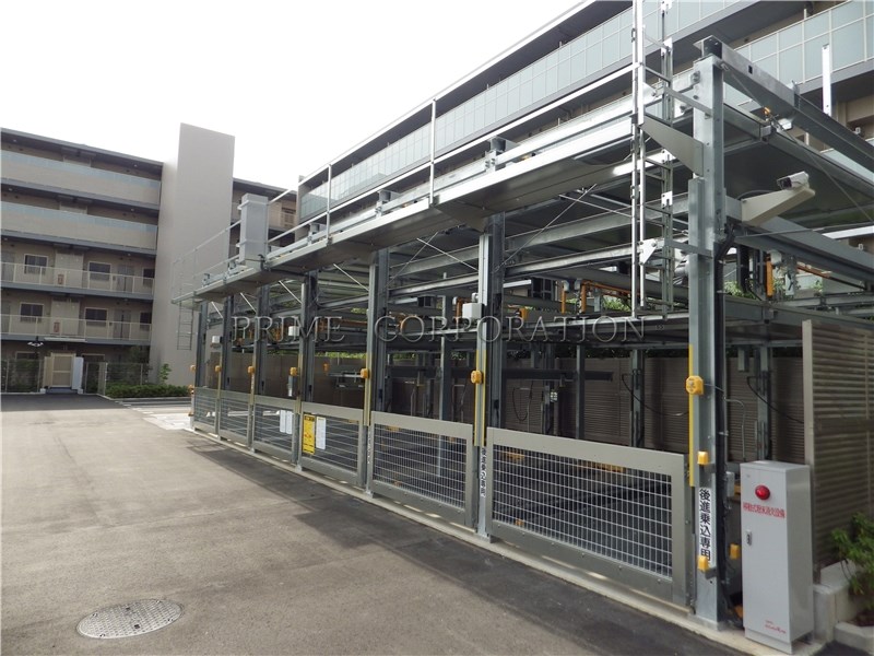 アビティグランデ砧　A棟 駐車場