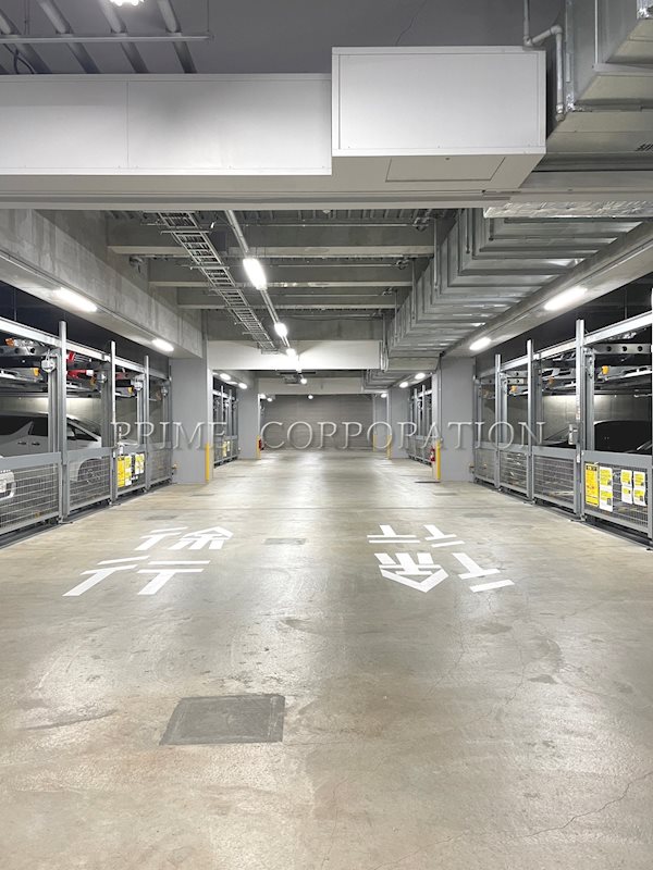ザ・パークハウス西新宿タワー60 駐車場