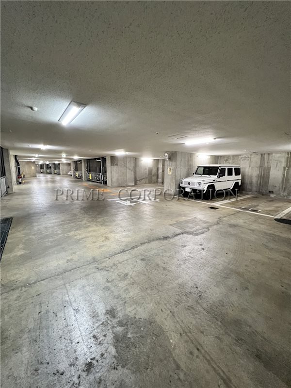 グレンパーク駒場 WEST 駐車場
