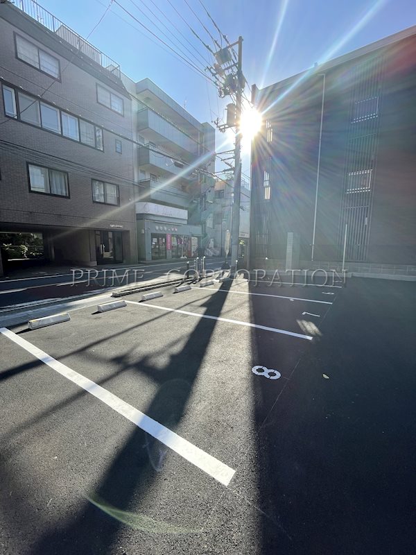 GOTEN 武蔵小杉 駐車場