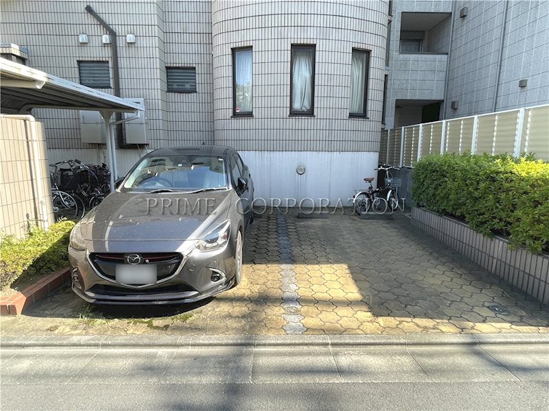 サンライズハイツ池上 駐車場