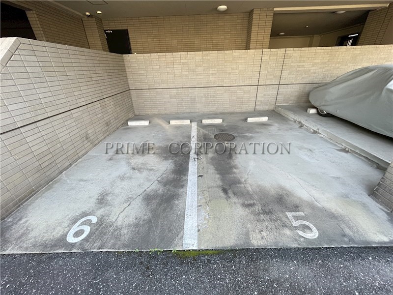 プレステージ浜田山 駐車場
