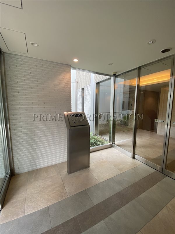 パークハビオ笹塚 エントランス