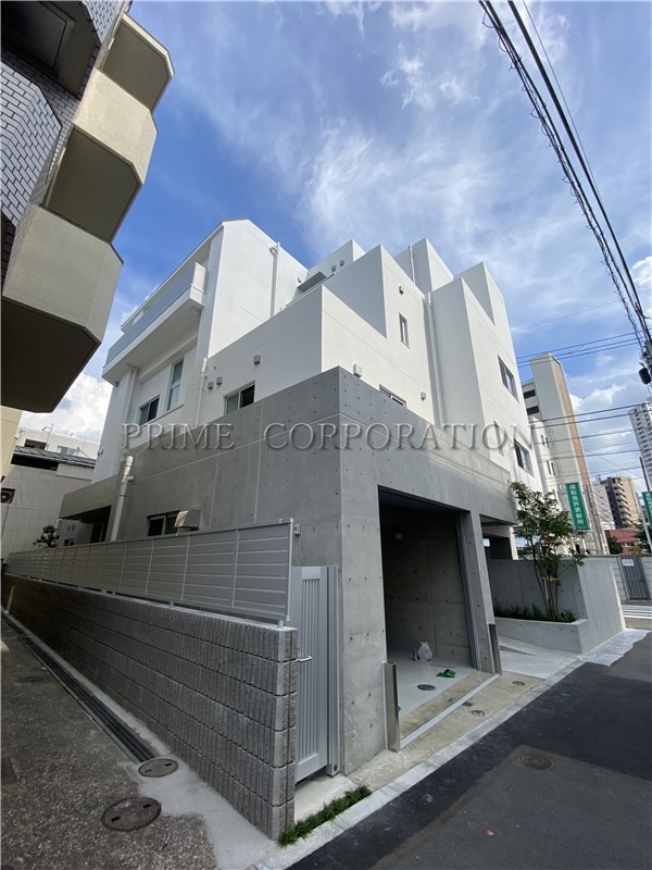 クレール三軒茶屋 外観