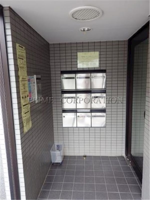 イーグル上目黒 エントランス