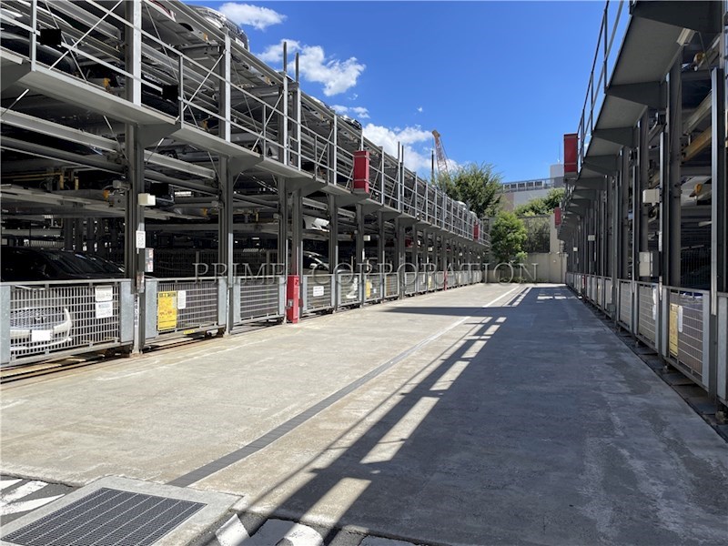 プラウドシティ池袋本町 駐車場