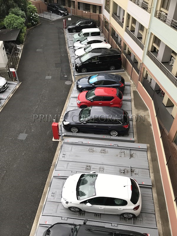 パークホームズ二子多摩川フェアアリーナ 駐車場