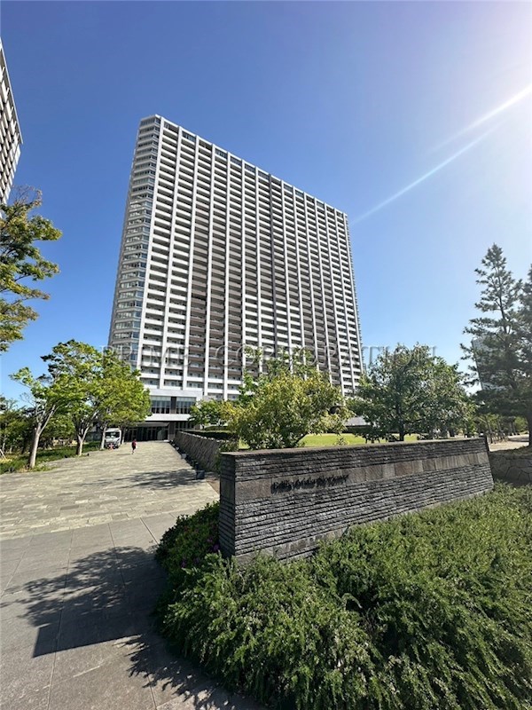 Brillia 有明 Sky Tower 外観