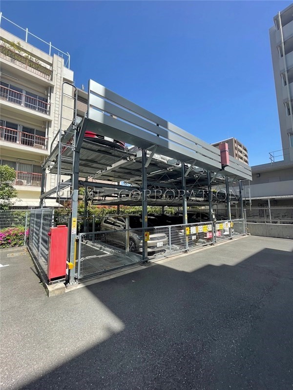 木場レジデンス 駐車場