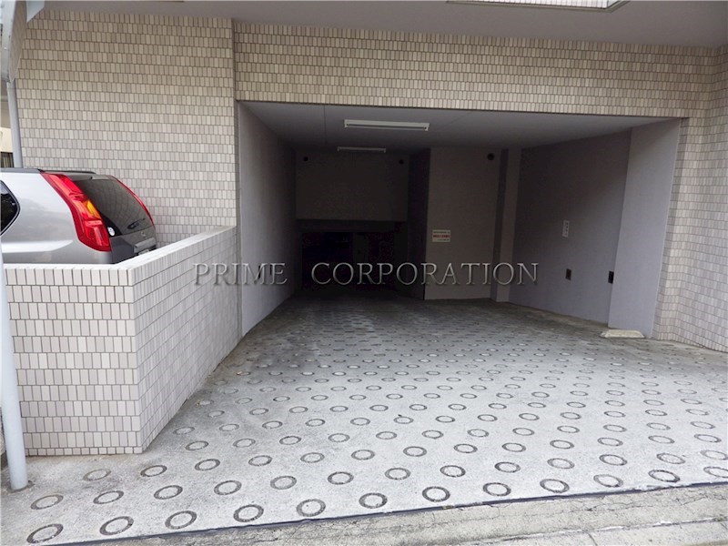 オーロヴェルデ田園調布 駐車場