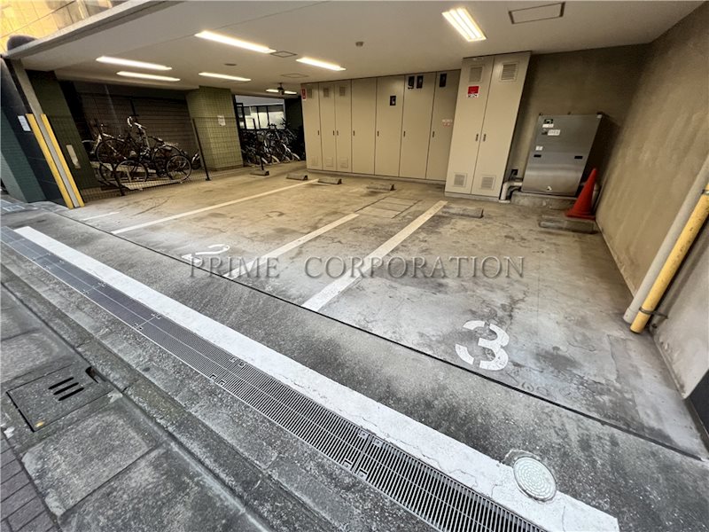 コンフォリア日本橋 駐車場