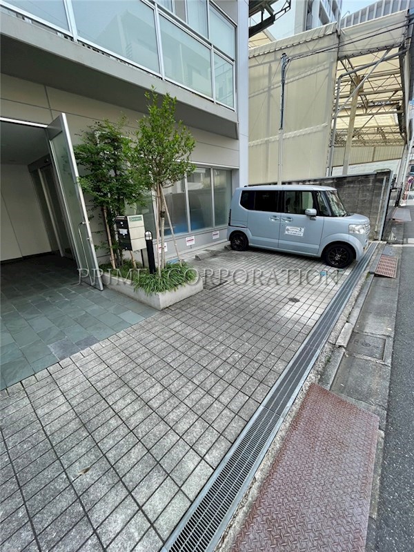 バウムプラッツ 駐車場