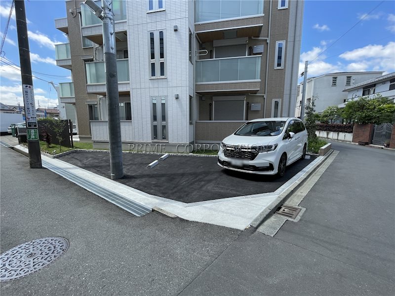 シエルクレール 駐車場