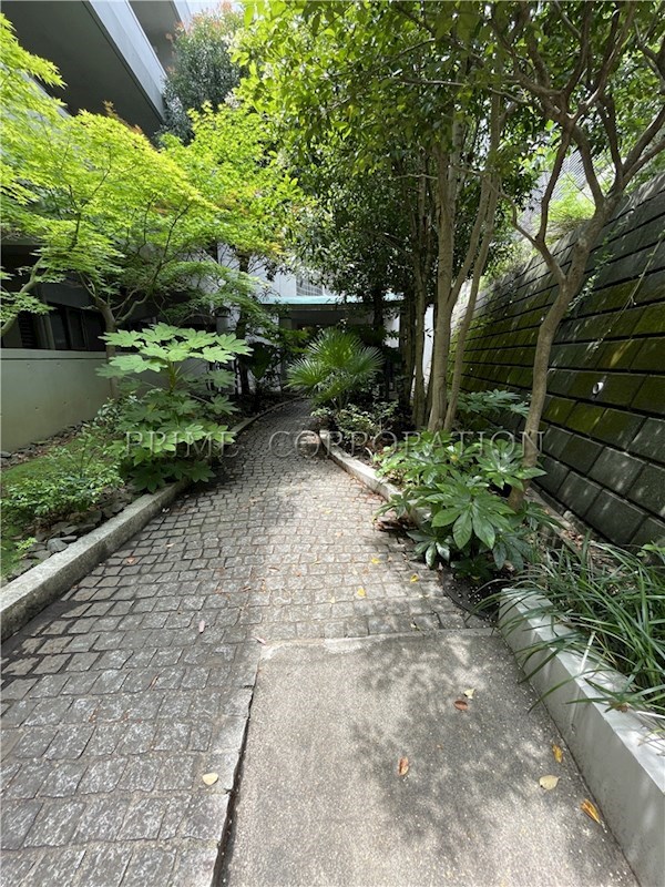 テラスワン エントランス