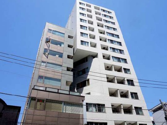 オープンレジデンシア南青山骨董通り 外観