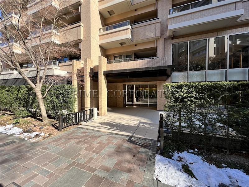 桜上水ガーデンズ F棟 外観