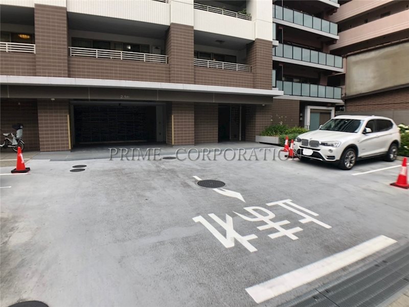 クレヴィアタワー目黒不動前 駐車場