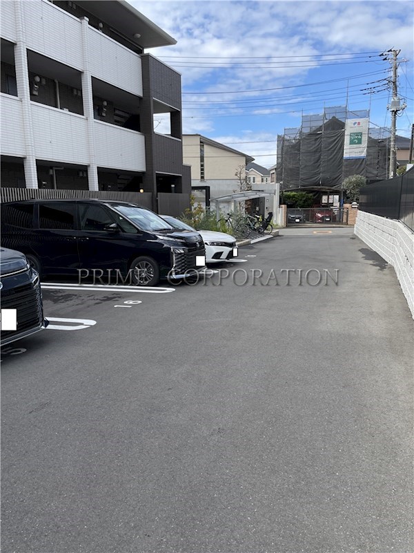 ヴィラージュたまプラーザ 欅 駐車場