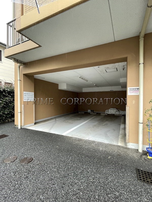 エクセレントスクエア宮崎台Ⅰ番館 駐車場