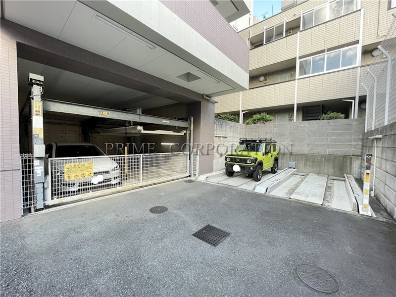 クラルテ武蔵小山   駐車場
