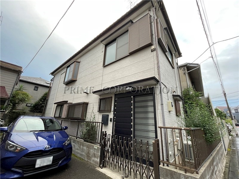 上野毛戸建て 外観