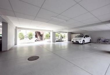 桃李邦 駐車場