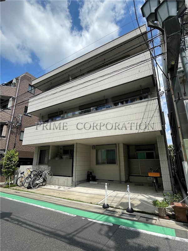 アドーニス 外観