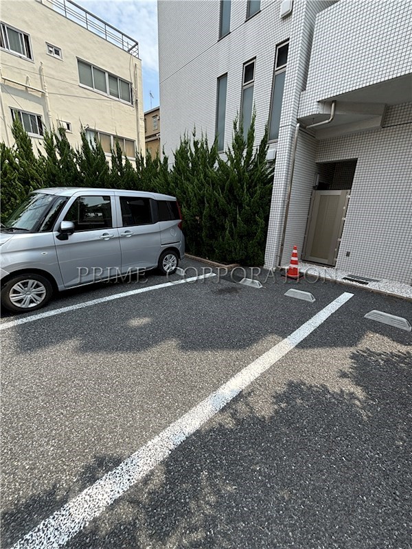 イーストポイント中野 駐車場