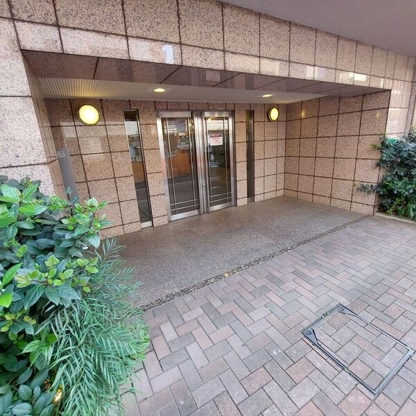 フォレシティ秋葉原 エントランス