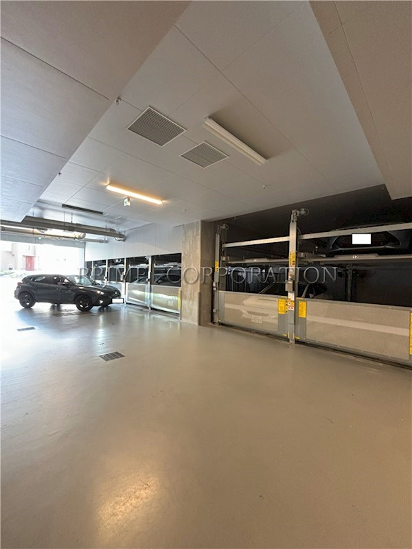 グランドメゾン鷺沼コート  駐車場