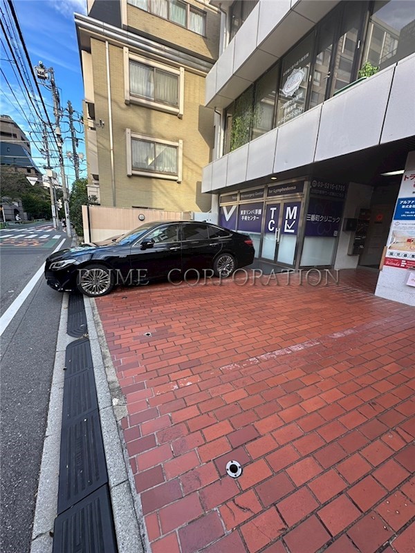 アデックス一番町 駐車場