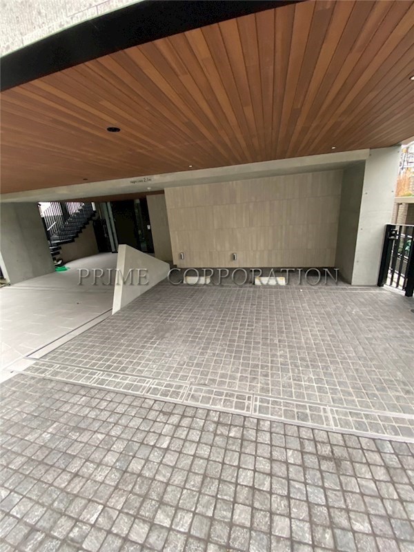 クーカイ・テラス元麻布  駐車場