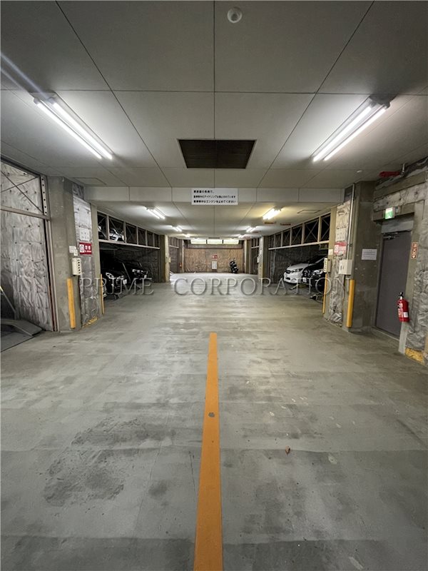 グレイスコート木場 駐車場