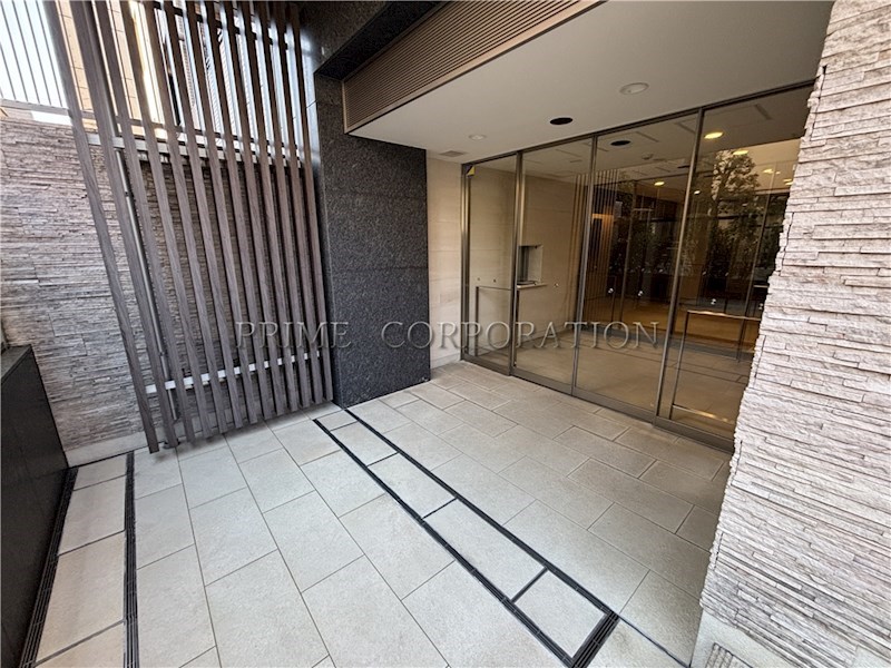 ジオ四谷坂町 エントランス