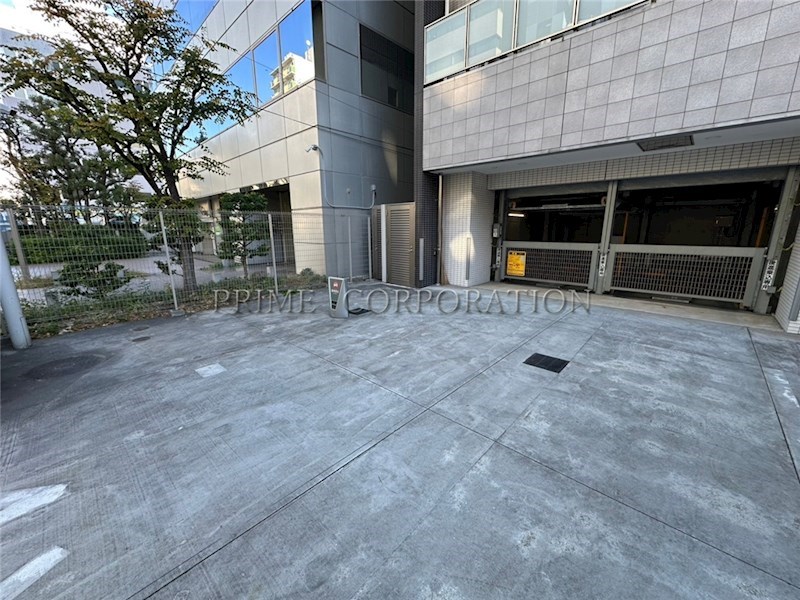 コンフォリア品川EAST 駐車場