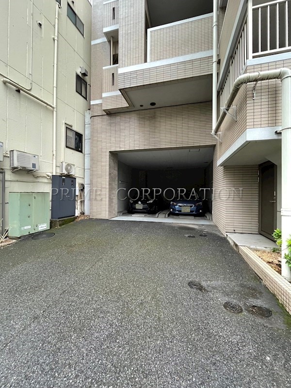 ベルザ大崎 駐車場