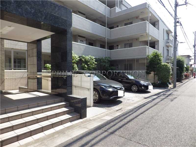 洗足第2マンション 駐車場