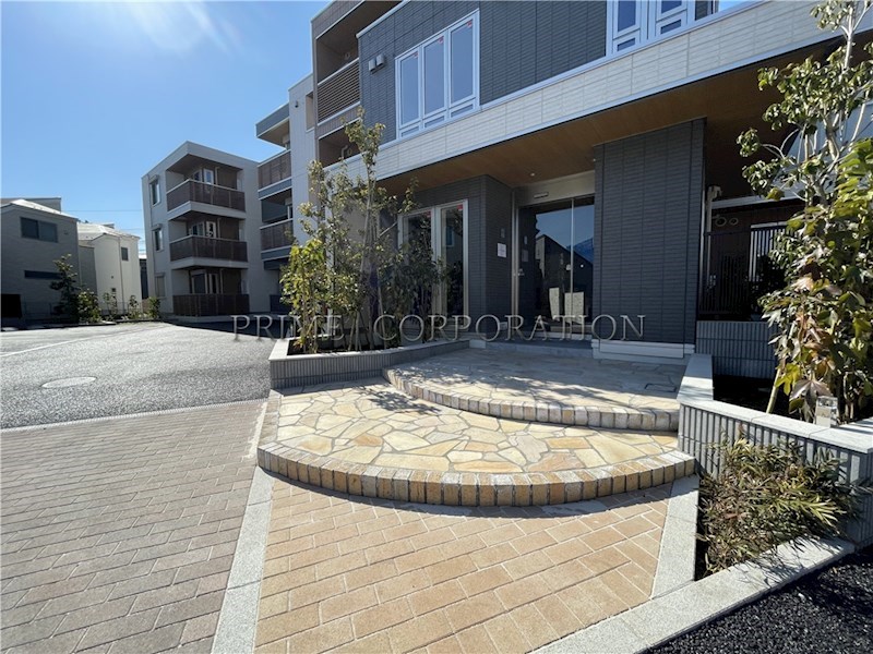 ラリュール浜田山 エントランス