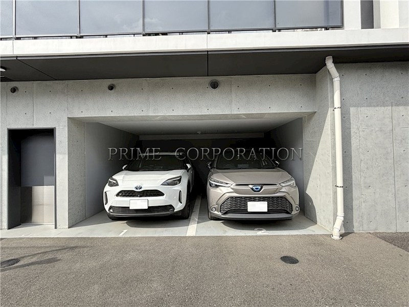 ピアース武蔵小杉EAST 駐車場
