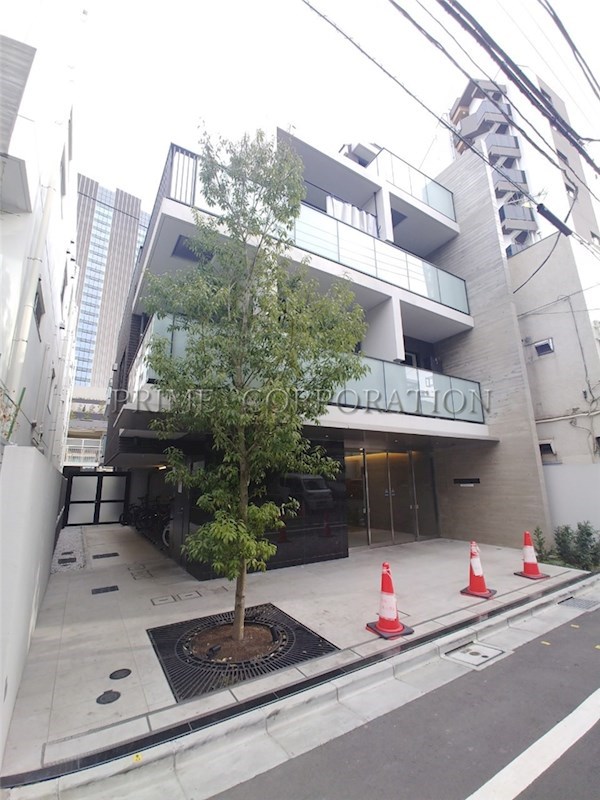 ラクラス四谷 外観