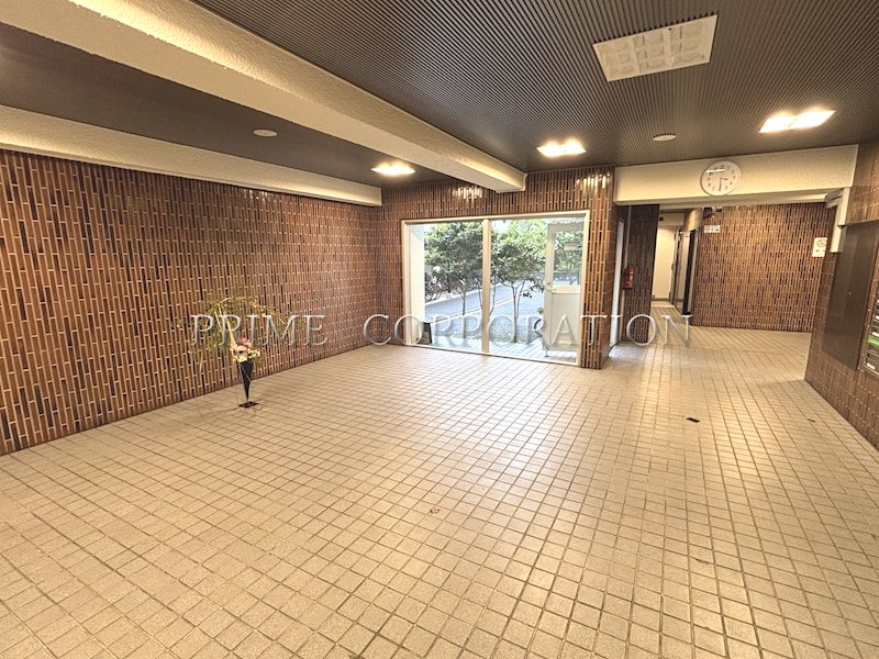 上野毛ビューハイツ　東棟 エントランス